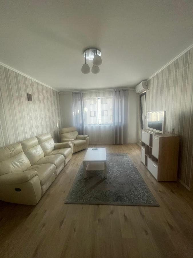 Greenfield Baneasa Apartment In Бухарест Экстерьер фото